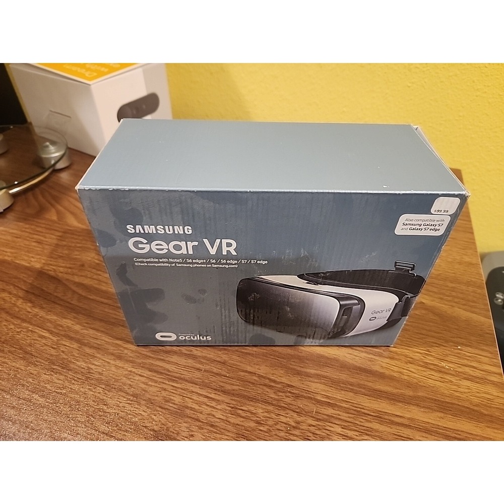 Samsung Gear VR‎ Headset Unisex OS White Frost Oculus Compatible